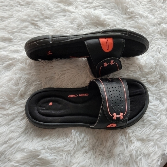 Under Armour Women's Sandals - Picture 2 of 7